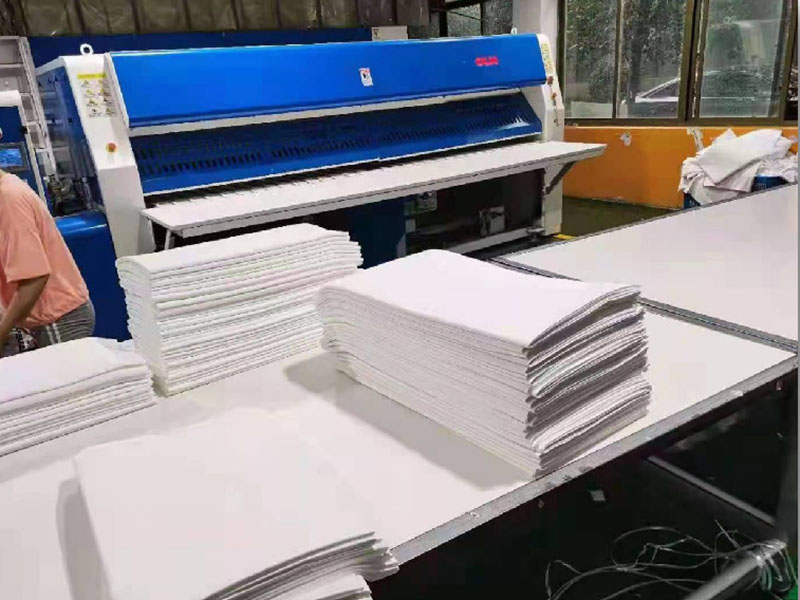 同安高速熨烫机-01